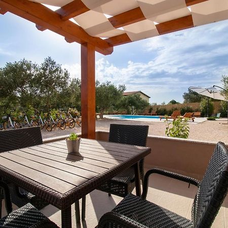 Apartmani Olivia Бибине Екстериор снимка